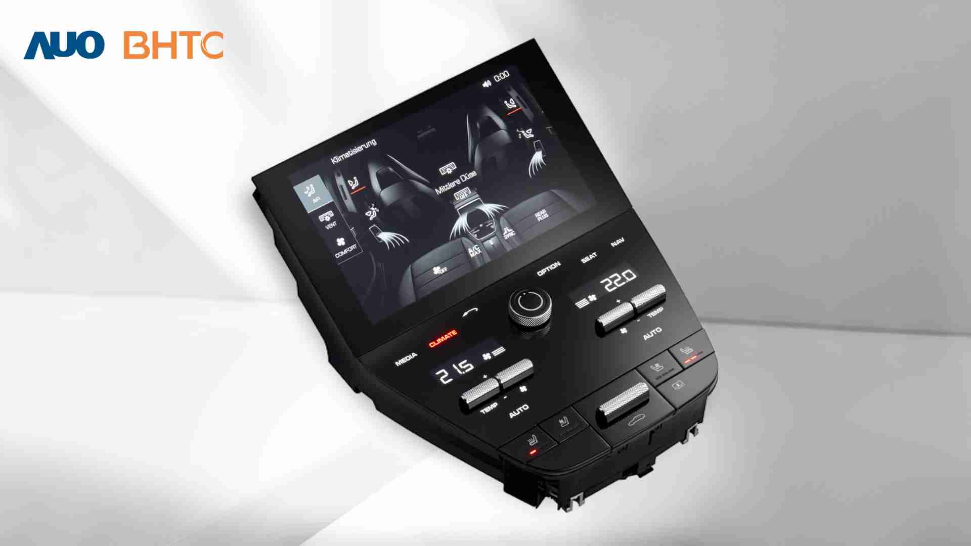 尊时凯龙结合BHTC强大的车用HMI能力，，，强调人性化的互动控制体验，，，更加贴近乘用者需求